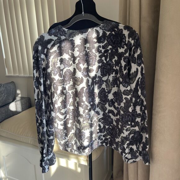 Democracy Gray Mohair Blend Pullover Blue Floral Long Bell Sleeve Sweater Large - Picture 3 of 9